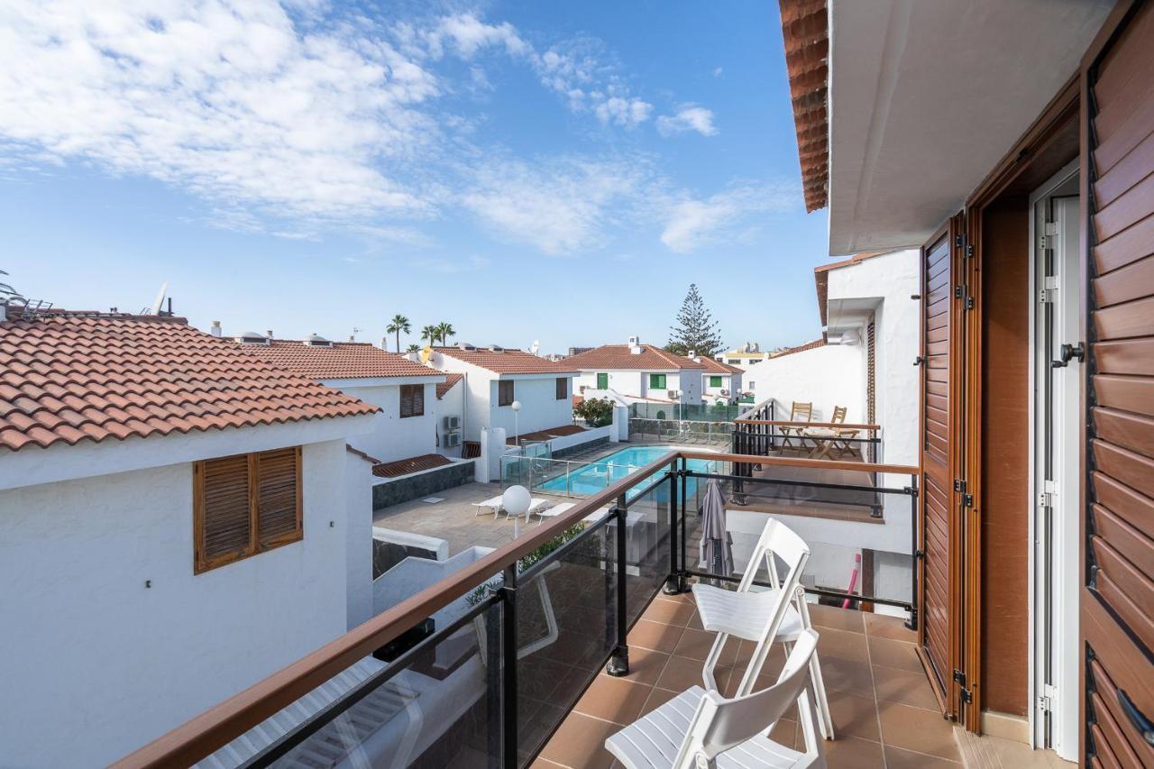 Bonito bungalow con piscina junto a la playa San Bartolomé Exterior foto